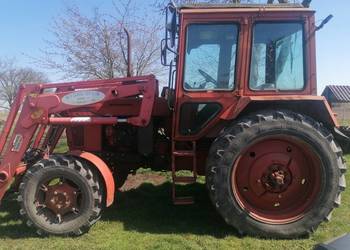 MTZ 82 4x4 z ładowaczem
