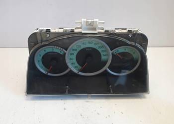 Corolla Verso II 2.2 D4D LICZNIK ZEGARY Europa