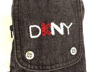 Torebka DKNY Jeansowa Czarna na Telefon Saszetka na Ramię Travel
