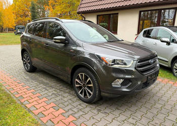 Ford Kuga 1.5 150 KM ST-Line Xenony Alcantara Elektryczna klapa II (2012-)