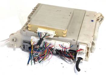 SKRZYNKA BEZPIECZNIKÓW LEXUS GS 82730-30B60 Sedan/Limuzyna 05-12 3.5