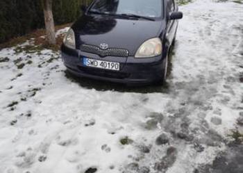 Ładna Toyota Yaris 99r
