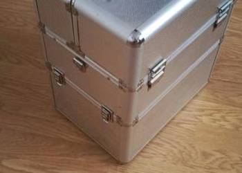 Kuferek na lakiery duży