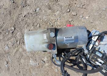 Pompa hydrauliczna 24v ze zbiornikiem wywrotu. laweta, winda