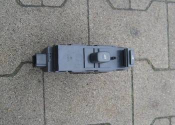 volvo s60 v70 00-04r przełącznik włącznik szyby przód prawy 8682950 europa