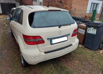 Klapa bagażnika tylna tył KOMPLETNA Mercedes B W245 Ładna 623 KOLOR