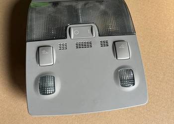 Lampka kabiny Audi a4 b6 b7 8E0947135A