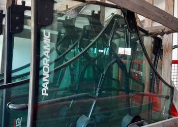 Drzwi szklane Claas Arion 400 Prawe, komplet  Nowe