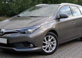 Toyota Auris 1.6 kombi benzyna Salon polska
