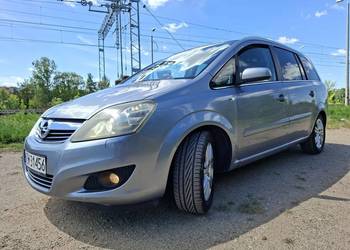 Opel ZAFIRA 1.8 140KM + GAZ 2009r. wersja  7os. Polift Android Auto Xenon