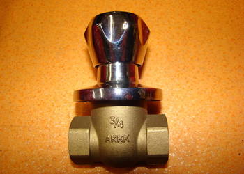 Zawór kulowy CHROM 3/4 cal  do wody NIEBIESKI Ref. 896