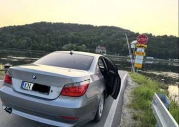 BMW Seria 5 520i, srebrna – LPG STAG 10 lat