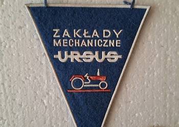 przypinki Ursus .