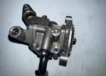 Pompa oleju BMW F900R K83