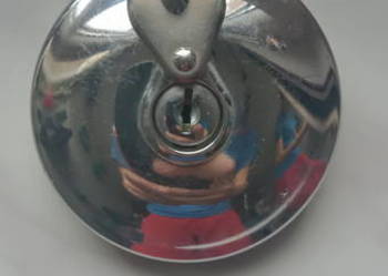 Korek Wlewu paliwa Wraszawa,Syrena