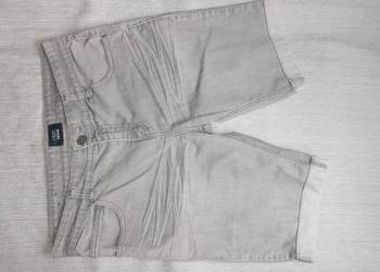 CARRY - SZARE JEANSOWE BERMUDY R.32/34