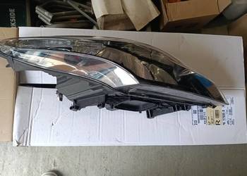 Reflektor lampa przód Megan 3 lift strona prawa