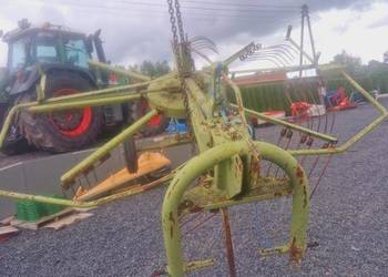 Zgrabiarka Przewracarka Claas