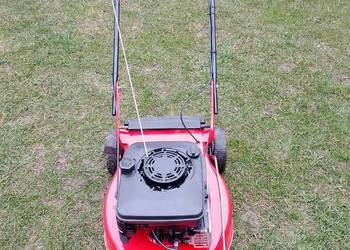 Kosiarka z napedem  Briggs i stratton