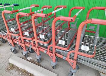 Sprzedam wózki zakupowe używane lub uszkodzone