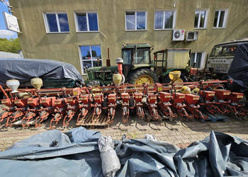 Siewnik do buraków, warzyw punktowy Becker Aeromat - KUP TERAZ