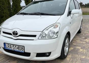 Sprzedam Toyota corolla verso 1,8 16v 2007