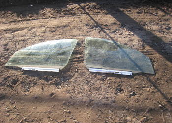 Szyba boczna drzwi  prawa lub lewa Opel Combo C 01-11