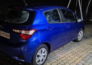 Toyota Yaris 1.5 benz salon PL
