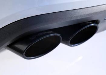 HEICO Volvo V60 S60 zestaw końcówek wydechu czarne chromowane T6 T8 Polest…