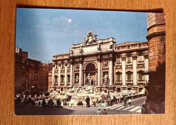 RZYM - WIDOK NA BAROKOWĄ FONTANNĘ DI TREVI RZYM - WIDOK NA BAROKOWĄ FONTANNĘ DI TREVI