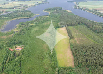 Działka w otulinie lasu niedaleko jeziora Makosiej