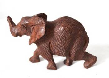 Słoń z drewna