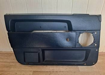 Granatowa tapicerka Volvo 740/940