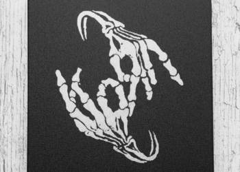 KORN logo ręcznie grawerowane na blasze... obrazek