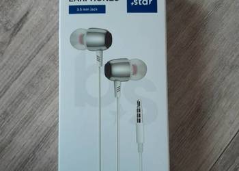 Przewodowe słuchawki douszne marki Blue Star 1.2m
