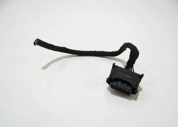 KOSTKA WTYCZKA LAMPY PRZÓD H7 BMW E60 E61 LIFT OE (4647832)