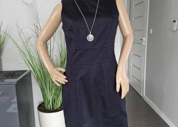 Granatowa sukienka marki H&M
