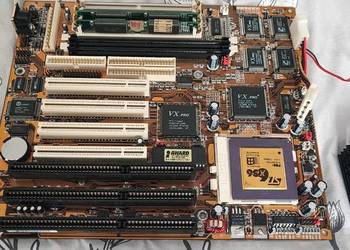 Płyta główna AT PCChips | Pamięć 16MB | Procesor ST 6x86 + chłodzenie