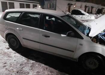 Focus 1.8 diesel jeździ skręca hamuje opłaty ważne