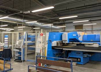 Wykrawarka laserowa FINN-POWER LP6