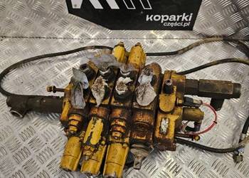 Rozdzielacz hydrauliczny Caterpillar 432D 442D 3054 C