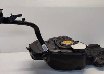 AUDI Q5 8R ZBIORNIK PALIWA 2.0 TDI 8R0919050D 8R0201060AD