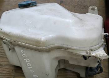 Zbiorniczek spryskiwaczy Toyota Corolla