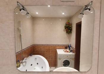 Lustro 80x70 z oświetleniem