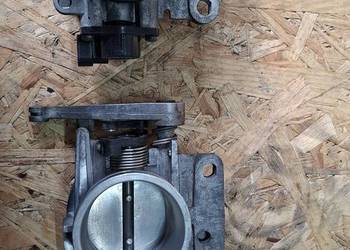 Przepustnica Megane 1 lift 1.6 16v 107km 2 sztuki dostepne