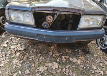 Mercedes 190 W201 zderzak przedni z kratką kolor 481 przód