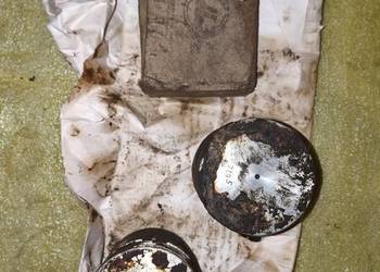 Oryginalne nowe tłoki 77.95 z pierścieniami M72