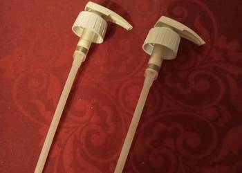 2 pompki do butelek dozownik. Cena za komplet!