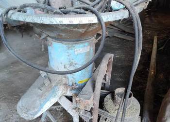 Śrutownik rozdrabniacz Bąk z silnikiem