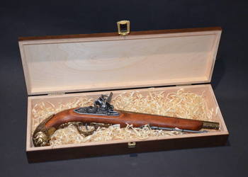 Kaseta prezentowa na pistolet rewolwer, na prezent